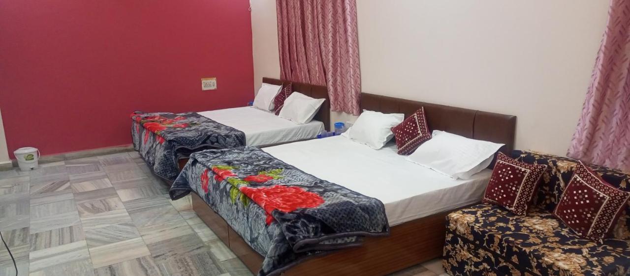 Bed and Breakfast Aashirwad Residency Ujjain Exterior foto