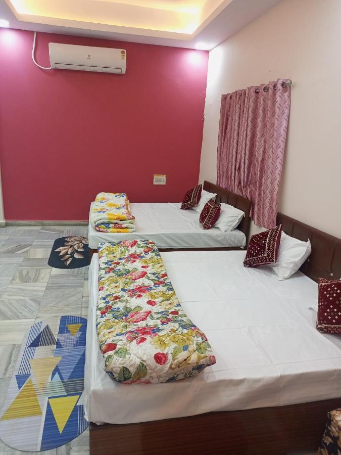 Bed and Breakfast Aashirwad Residency Ujjain Exterior foto