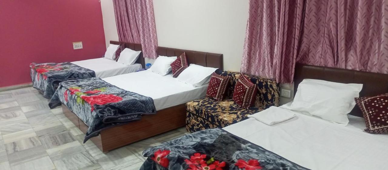 Bed and Breakfast Aashirwad Residency Ujjain Exterior foto