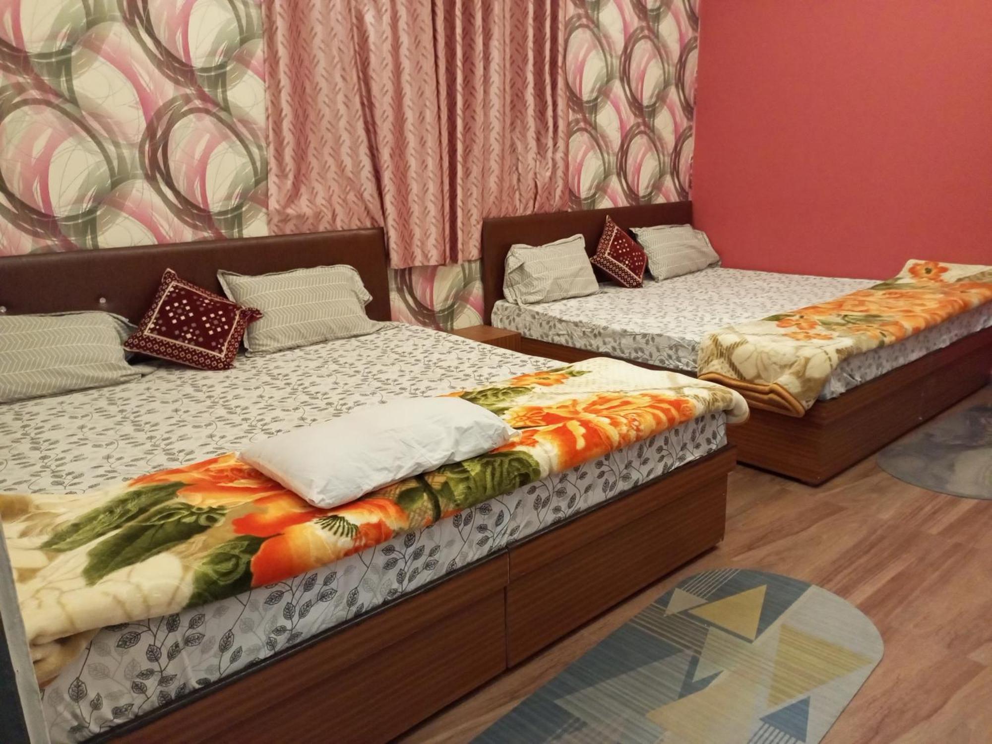 Bed and Breakfast Aashirwad Residency Ujjain Exterior foto