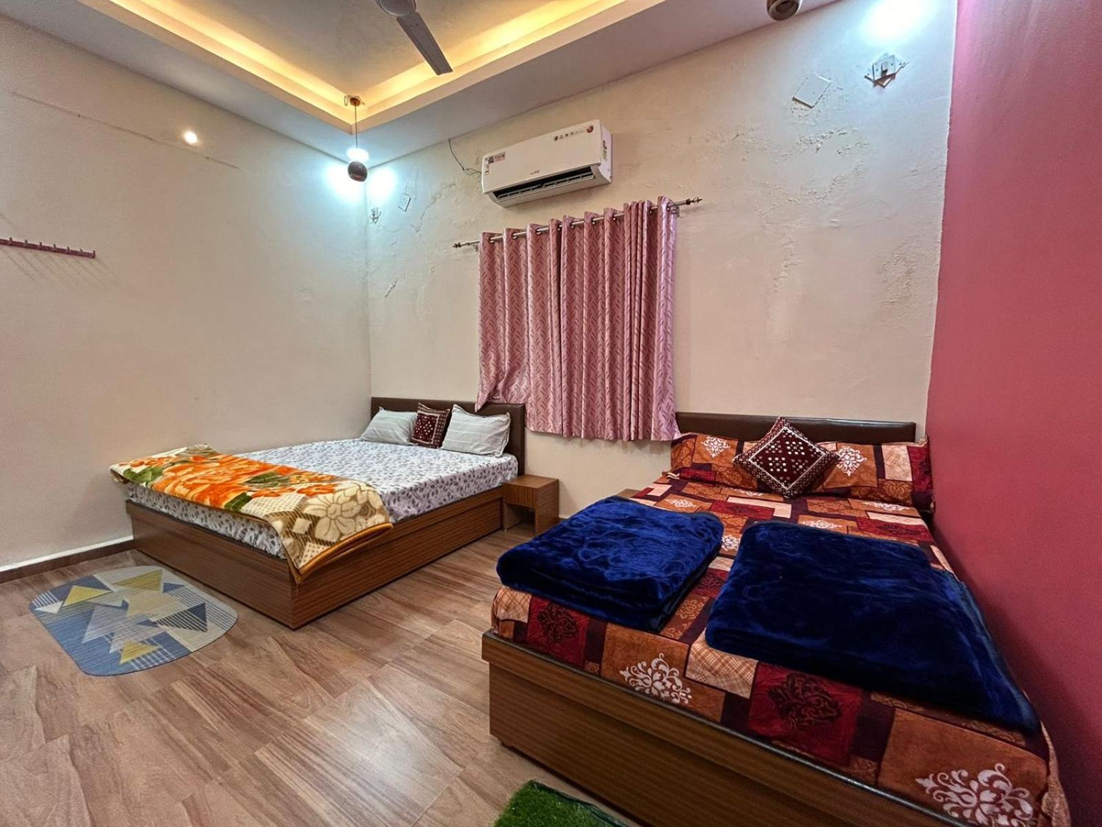 Bed and Breakfast Aashirwad Residency Ujjain Habitación foto